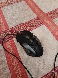  tastiera da gaming perfetta e poco usata 