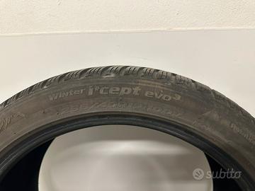 Pneumatici Hankook