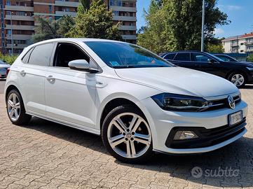 VOLKSWAGEN Polo AW 7ª serie - 2018 R-LINE