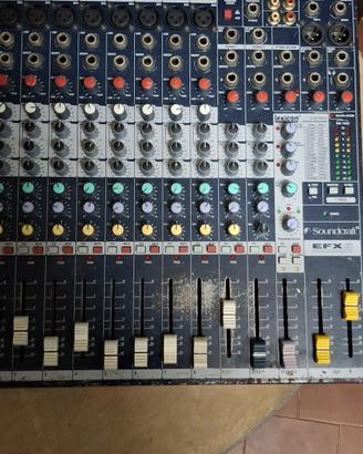 mixer efx8 con effetti lexicon