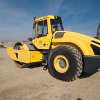 B469 - Rullo vibrante ferro-gomma Bomag BW 226 DH-