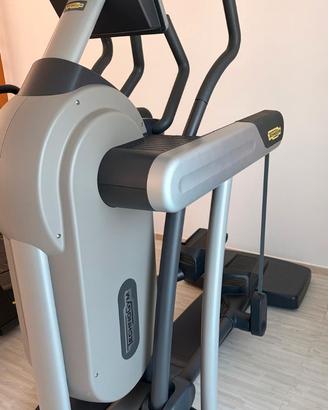 Technogym Excite+ Synchro 500 ellittica