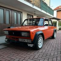 Lada 2105 + lada 2105 kit vfts gr.b