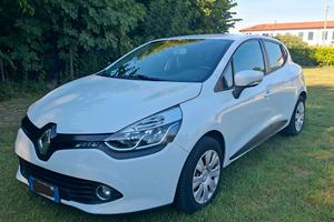 Renault Clio 1.2 gpl 