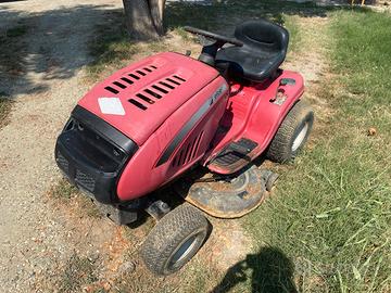Trattorino taglia erba efco 13.5 cv