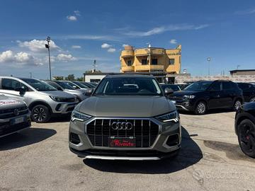 AUDI Q3 35 TDI S tronic