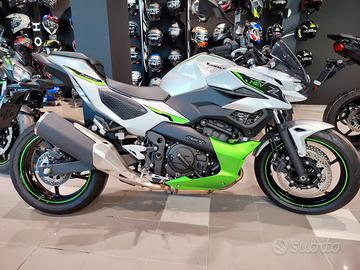 Kawasaki Z 7 Hybrid Anno 2025 NUOVA