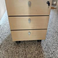 Cassettiera Telko in legno