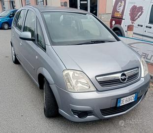 Opel Meriva 1.3 CDTI Club X Neopatentati