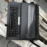 OLIVETTI ET 115