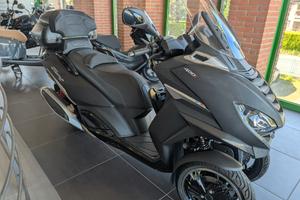 Nuovo Peugeot Metropolis SW 400