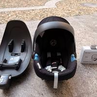 Ovetto auto Cybex Anton M i-size con base Isofix