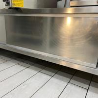 Mobile in acciaio inox