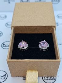 Orecchino rotondo in zircone cubico