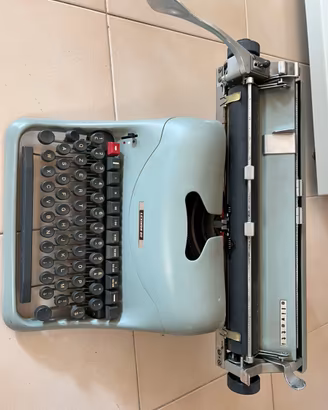 Macchina da scrivere