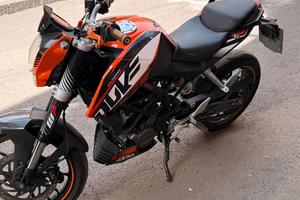 ktm duke 125