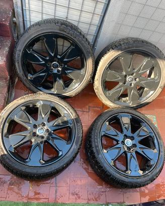 Cerchi e Gomme Jaguar da 19 Land Rover Volvo 