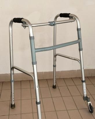 Deambulatore le leggero per anziani o disabili