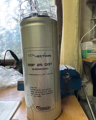 Condensatore conection