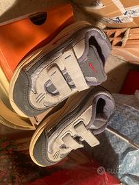 Scarpine  Nike n. 26 buono stato