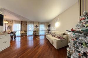 Porzione di Bifamiliare di ampi spazi