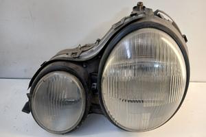 Faro ant sx MERCEDES CLASSE E (W210) '95