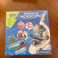 Microscopio Clementoni