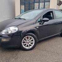 Fiat Punto Evo 1.6 Mjt DPF 5 porte S&S Emotion