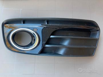GRIGLIA PARAURTI AUDI Q5