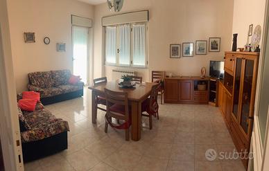 Ampio appartamento, Termoli zona centrale