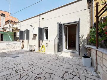 2 LOCALI A ROMA