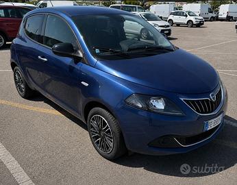 Lancia Ypsilon 1.0 FireFly 5 porte Hybrid 2022