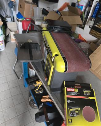 Levigatrice a nastro e disco Ryobi RBDS4601G