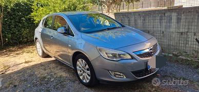 Opel Astra Cosmo 1.7 Cdti 110 cv