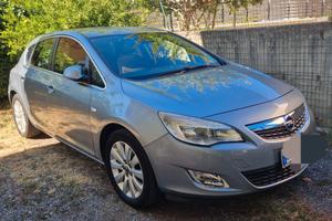 Opel Astra Cosmo 1.7 Cdti 110 cv