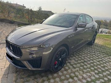 MASERATI LEVANTE DIESEL 275 CV GRAN SPORT
