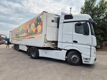 Semirimorchio Schmitz Cargobull SCB S3B Frigo Ther