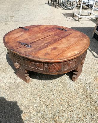 Tavolo basso in legno 