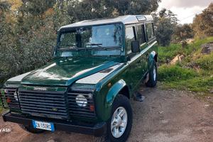 LAND ROVER DEFENDER 110 TD 