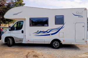Camper  MC Louis del 2009
