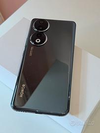 Smartphone honor 90