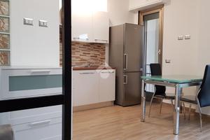 MONOLOCALE A MILANO