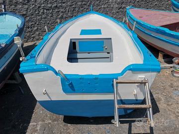 Barca lancia resinata 430