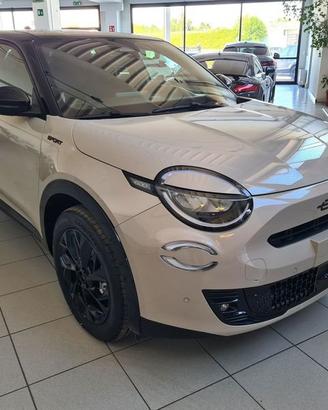 FIAT 600 1.2 Hybrid 145cv Sport Ed Mil Cort 26