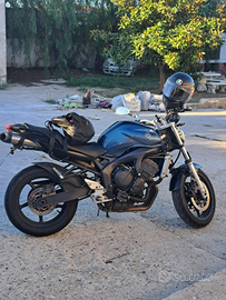 Moto fz6