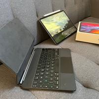 Magic Keyboard Apple per iPad Pro 11” 2020