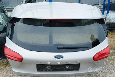 Ford Focus IV serie 2020 portellone posteriore