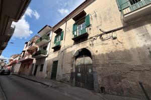 MONOLOCALE A CASANDRINO