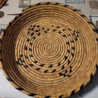 cesto sardo lavorato a mano 