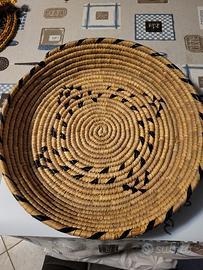 cesto sardo lavorato a mano 